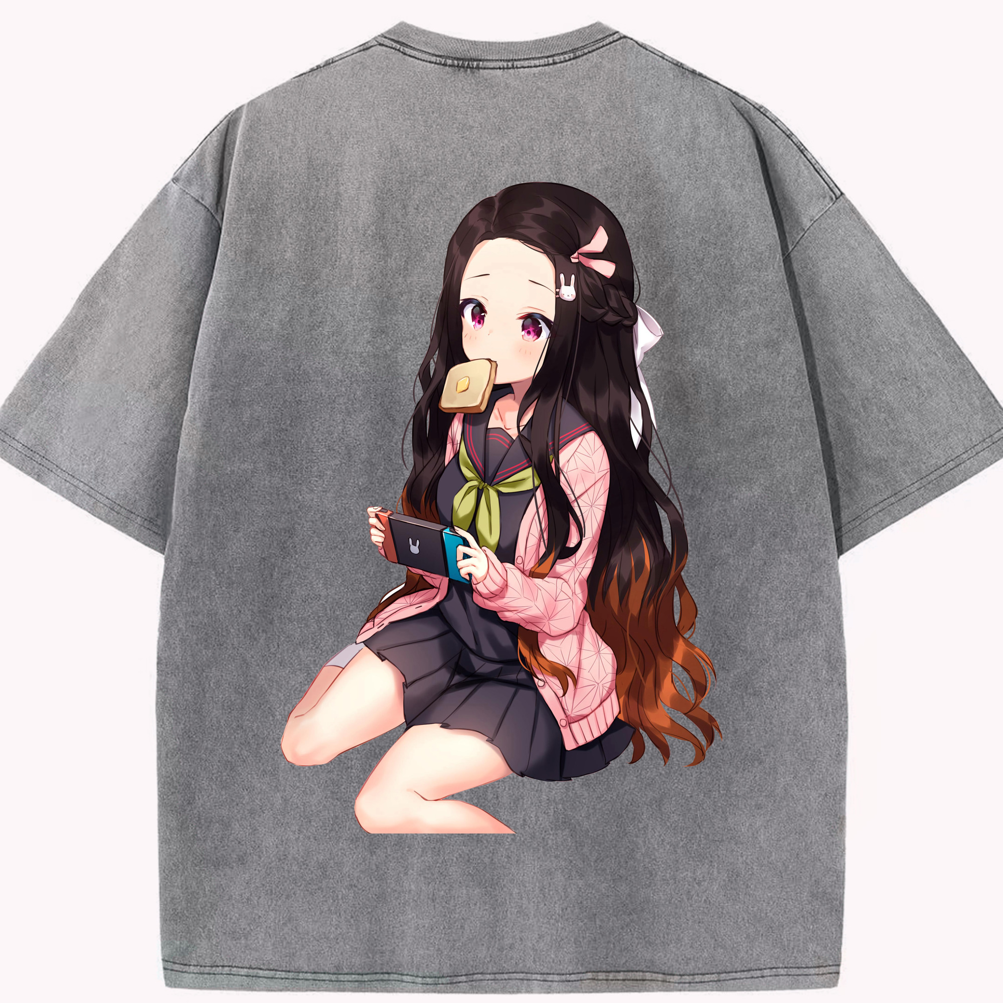 （画像用） 鬼滅の刃（きめつのやいば）竈門 禰󠄀豆子／かまど ねずこ Kamado Nezuko 綿100% ヴィンテージ風 半袖Tシャツ（背面プリント）