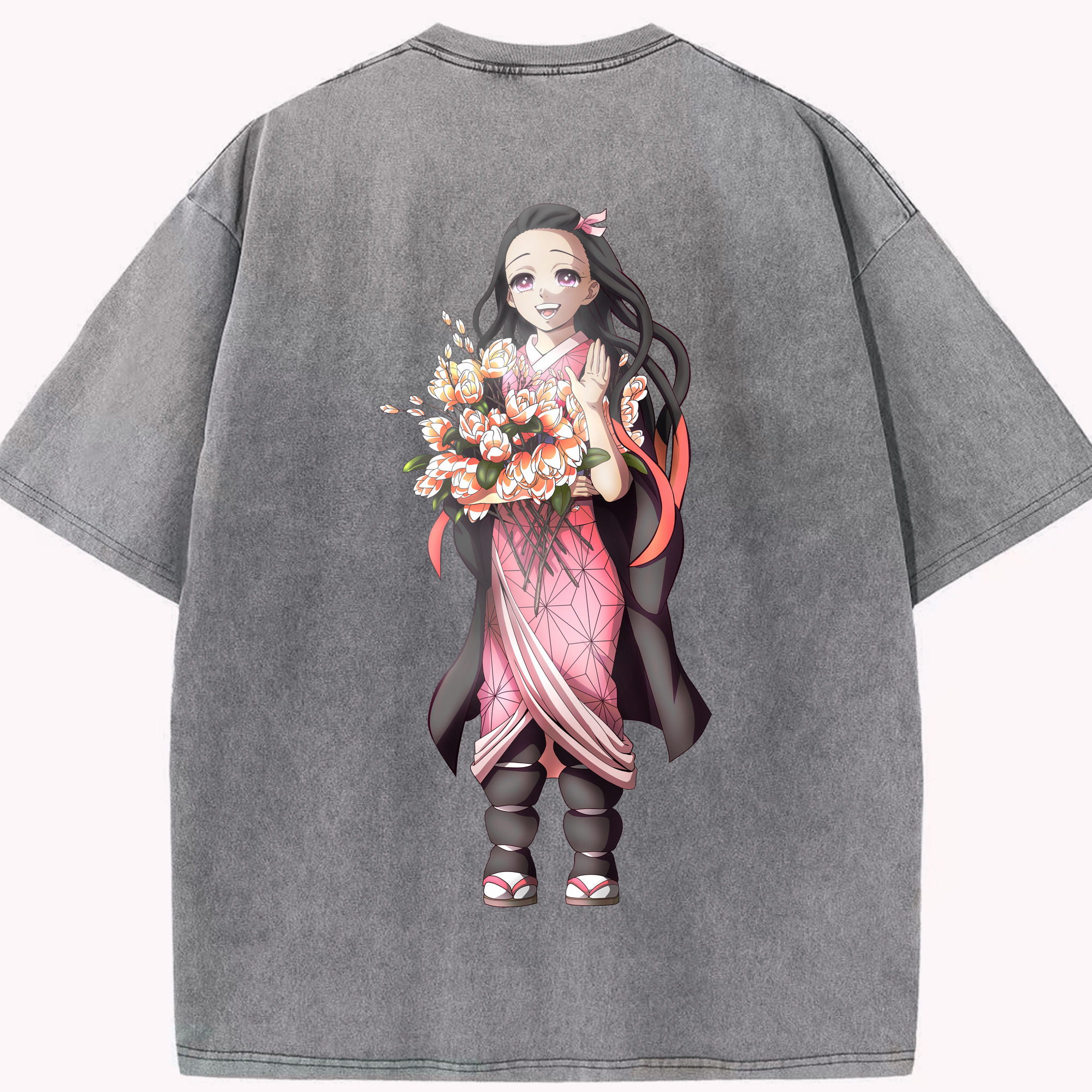 （画像用） 鬼滅の刃（きめつのやいば）竈門 禰󠄀豆子／かまど ねずこ Kamado Nezuko 綿100% ヴィンテージ風 半袖Tシャツ（背面プリント）