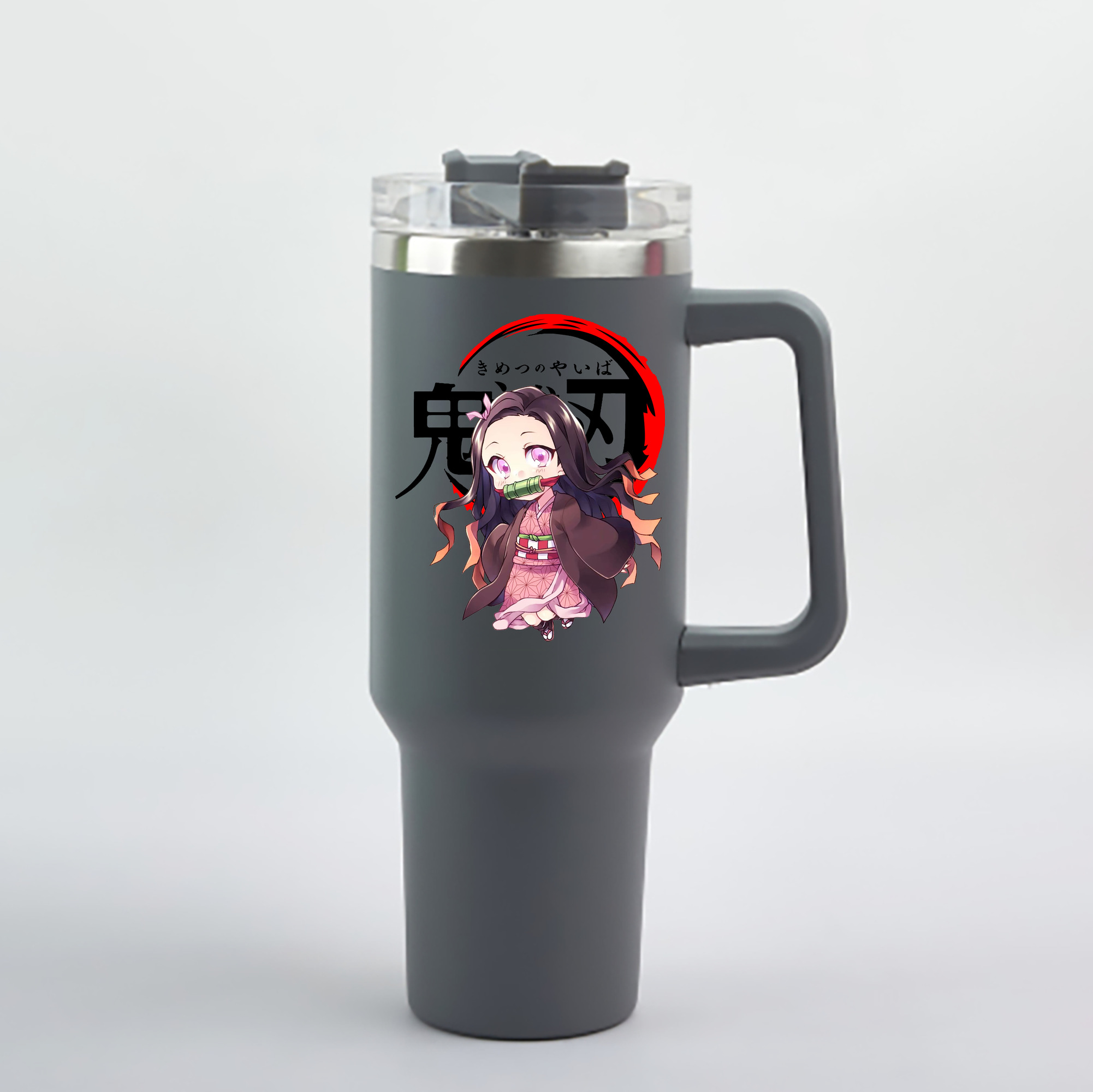 （画像用） 鬼滅の刃（きめつのやいば）竈門 禰󠄀豆子／かまど ねずこ Kamado Nezuko 1200mL車用タンブラー - クリスタルステッカー（プラスチックストロー付き）