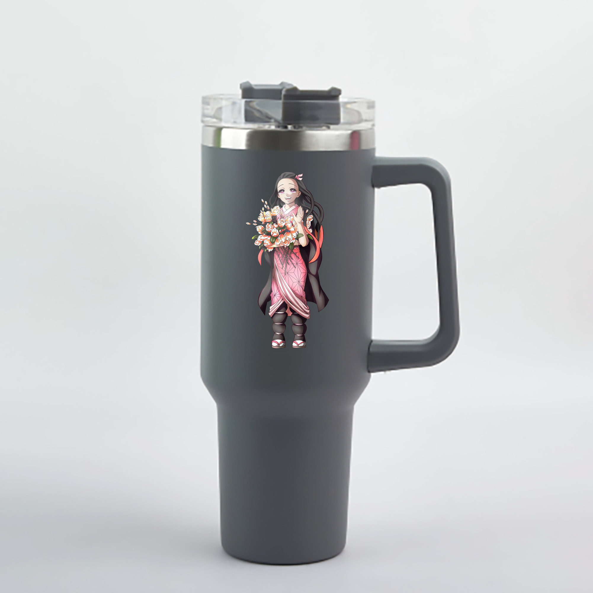 （画像用） 鬼滅の刃（きめつのやいば）竈門 禰󠄀豆子／かまど ねずこ Kamado Nezuko 1200mL車用タンブラー - クリスタルステッカー（プラスチックストロー付き）