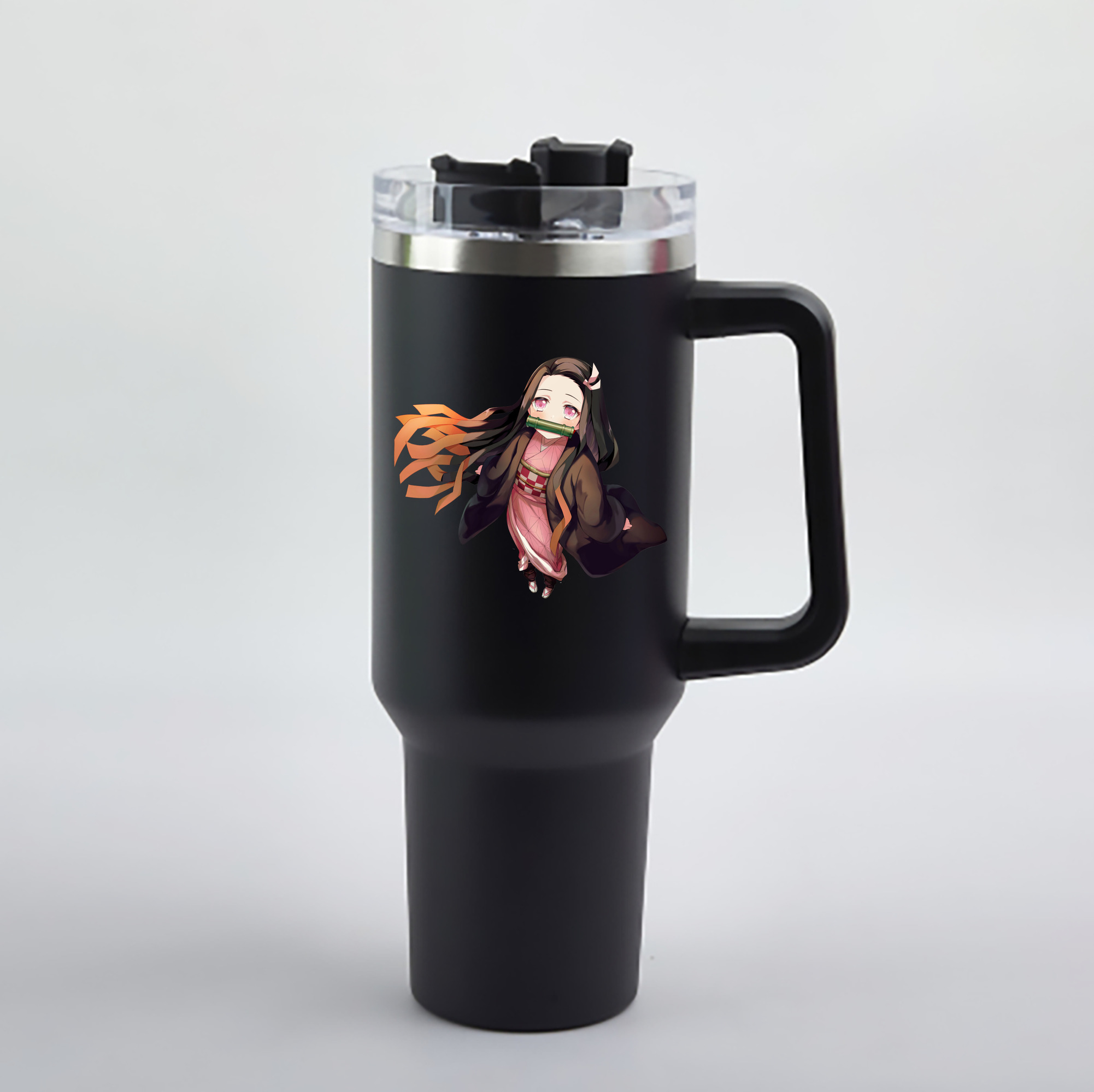 （画像用） 鬼滅の刃（きめつのやいば）竈門 禰󠄀豆子／かまど ねずこ Kamado Nezuko 1200mL車用タンブラー - クリスタルステッカー（プラスチックストロー付き）