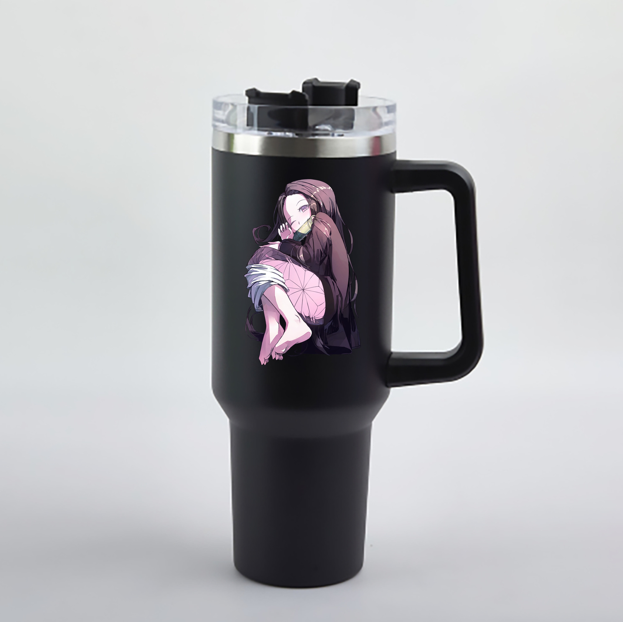 （画像用） 鬼滅の刃（きめつのやいば）竈門 禰󠄀豆子／かまど ねずこ Kamado Nezuko 1200mL車用タンブラー - クリスタルステッカー（プラスチックストロー付き）