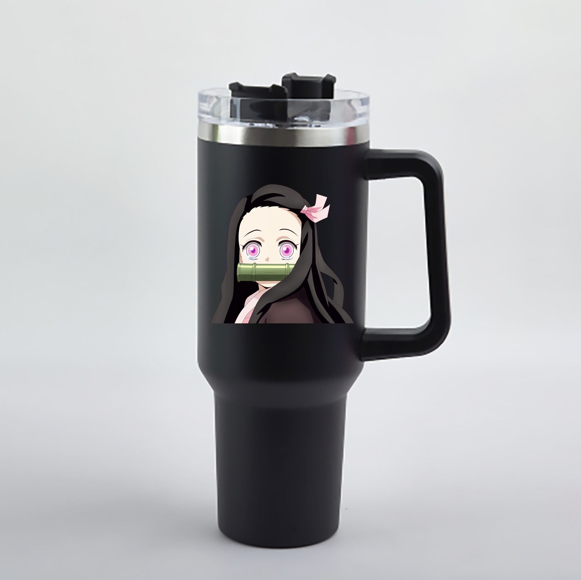 （画像用） 鬼滅の刃（きめつのやいば）竈門 禰󠄀豆子／かまど ねずこ Kamado Nezuko 1200mL車用タンブラー - クリスタルステッカー（プラスチックストロー付き）
