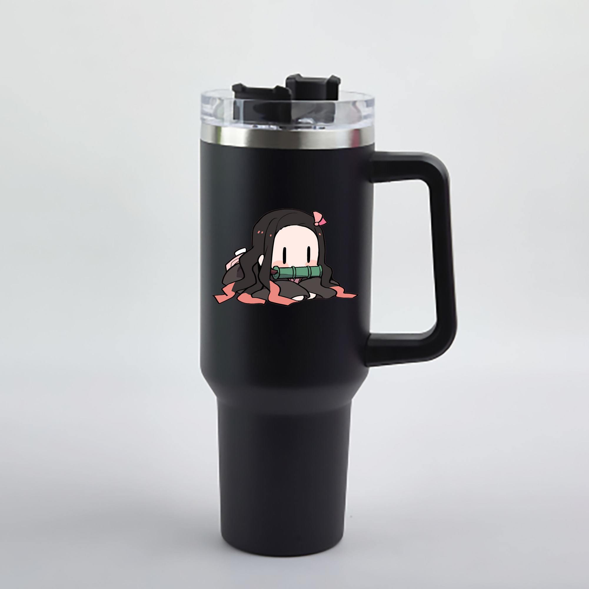 （画像用） 鬼滅の刃（きめつのやいば）竈門 禰󠄀豆子／かまど ねずこ Kamado Nezuko 1200mL車用タンブラー - クリスタルステッカー（プラスチックストロー付き）